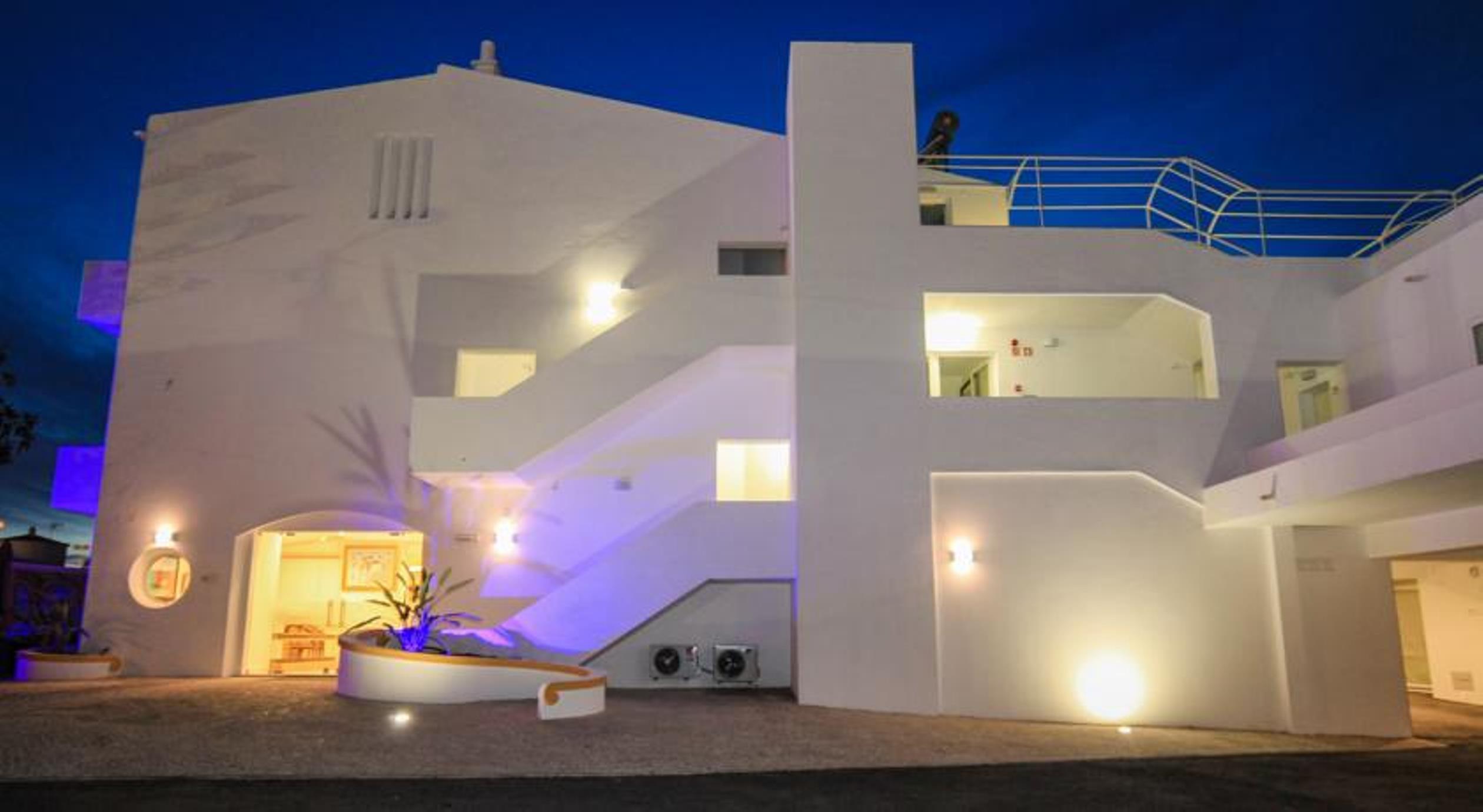 Lagoa Hotel Exterior photo
