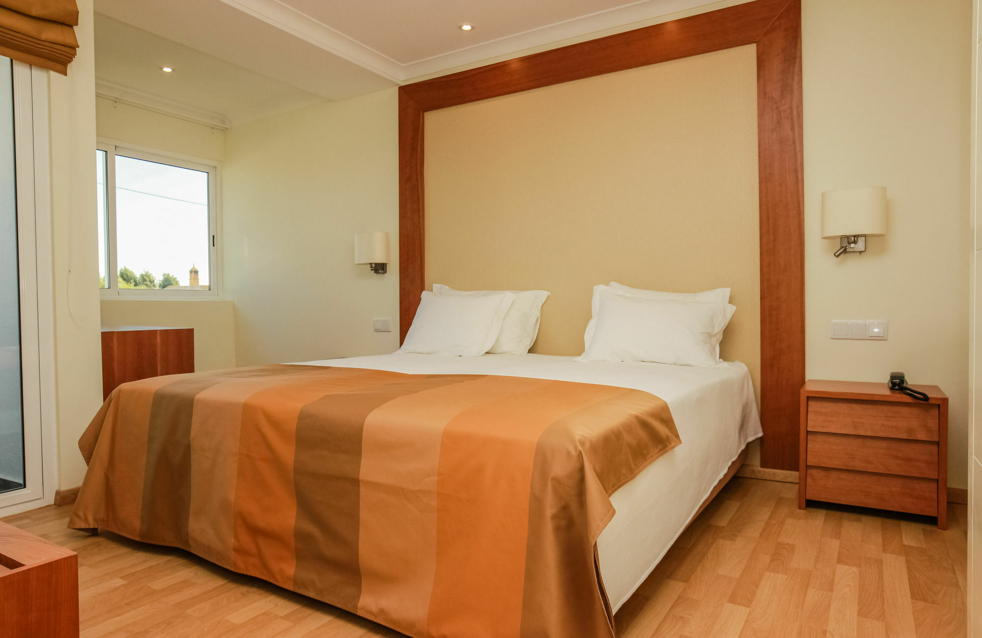 Lagoa Hotel Exterior photo